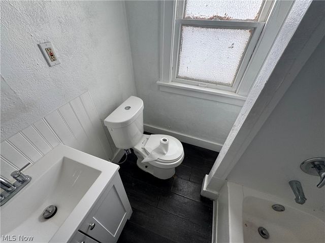 26931 Shoreview Avenue, Euclid, OH 44132