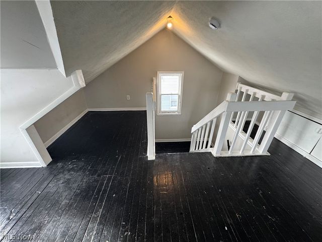 26931 Shoreview Avenue, Euclid, OH 44132