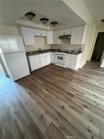 1800 W Avenue J15 4, Lancaster, CA 93534
