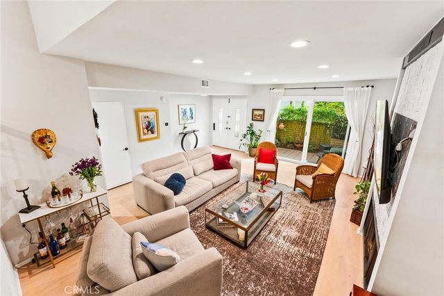 13243 Fiji Way K, Marina Del Rey, CA 90292