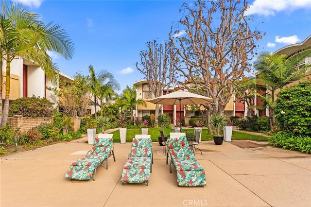13243 Fiji Way K, Marina Del Rey, CA 90292