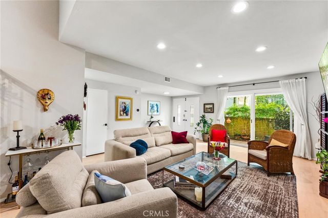 13243 Fiji Way K, Marina Del Rey, CA 90292