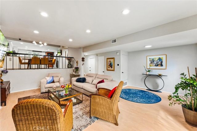 13243 Fiji Way K, Marina Del Rey, CA 90292