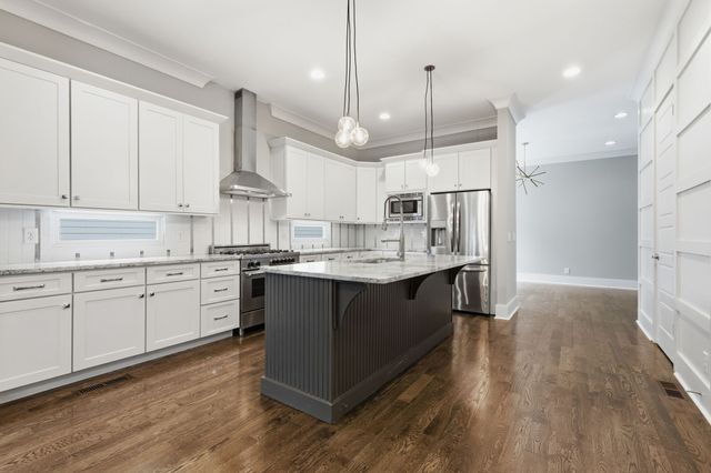 821 Knox Ave, Nashville, TN 37204