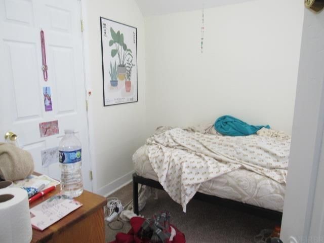 413 E Delaware Street, Manchester, IA 52057