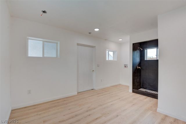 1056 East Oakey Boulevard, Las Vegas, NV 89104