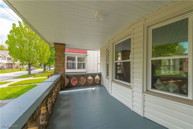 11918 Griffing Avenue, Cleveland, OH 44120