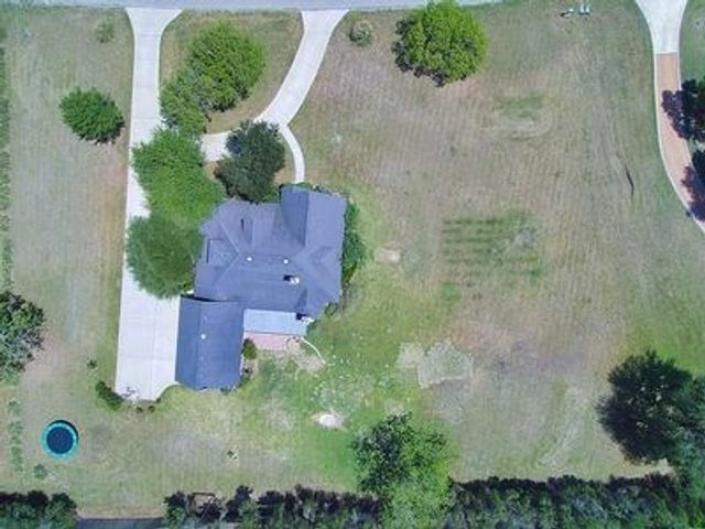 335 Saddle Club Dr, Kerrville, TX 78028