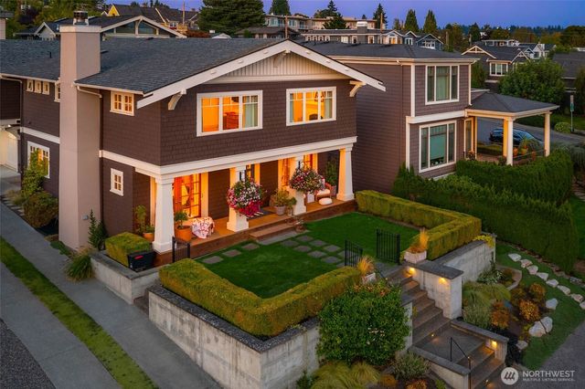 208 Waverly Way, Kirkland, WA 98033