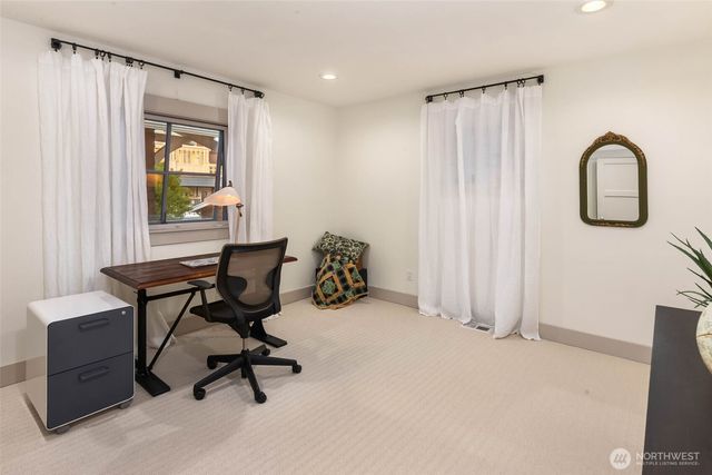 208 Waverly Way, Kirkland, WA 98033