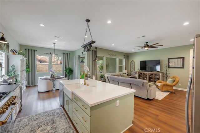 24590 Crestley Drive, Corona, CA 92883
