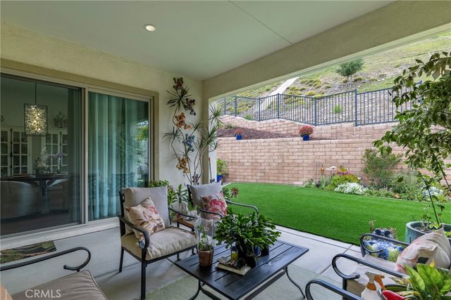 24590 Crestley Drive, Corona, CA 92883