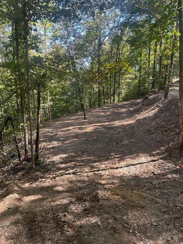 185 Sugar 2 Road, Nancy, KY 42544