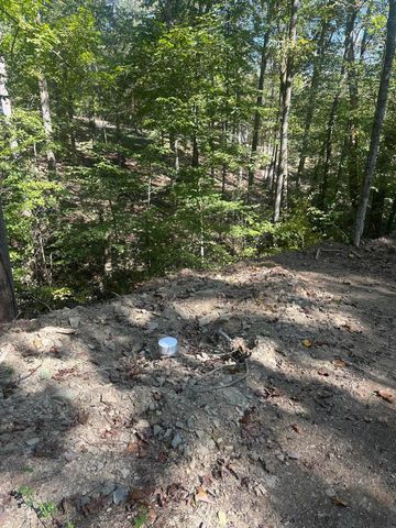 185 Sugar 2 Road, Nancy, KY 42544