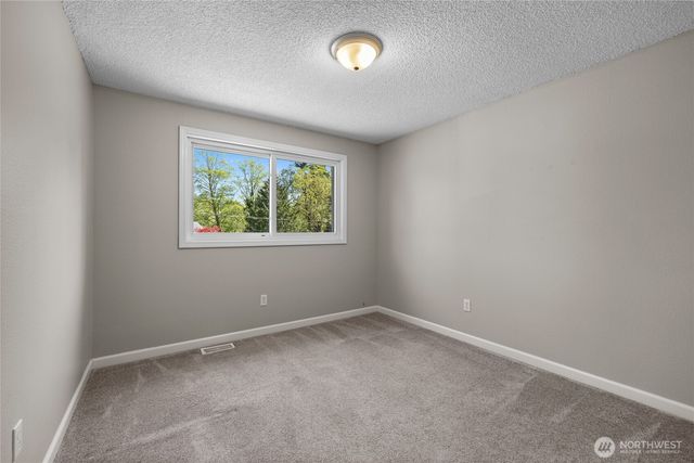 29237 20th Way S, Federal Way, WA 98003
