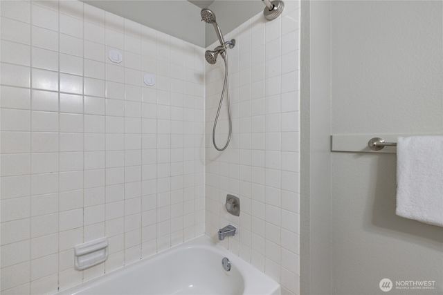 29237 20th Way S, Federal Way, WA 98003