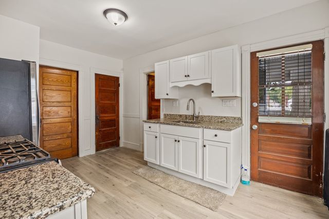 136 Marsden Street, Springfield, MA 01109