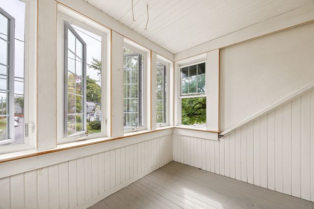 136 Marsden Street, Springfield, MA 01109
