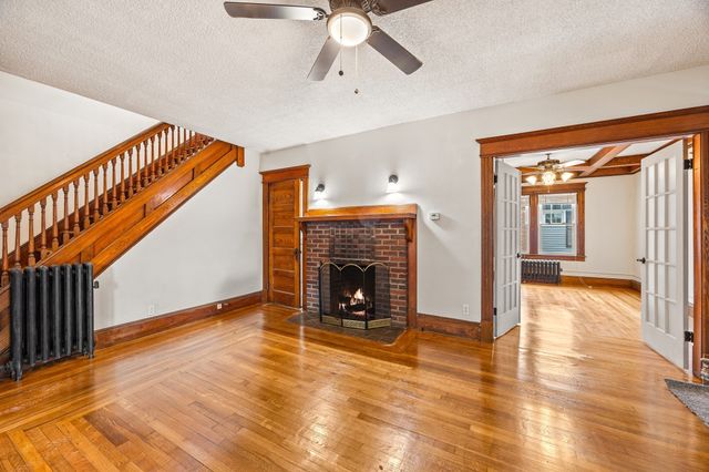 136 Marsden Street, Springfield, MA 01109