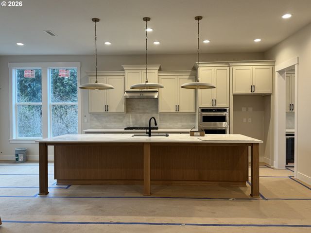 18210 Nw Anastasia Dr Lot 15, Portland, OR 97229