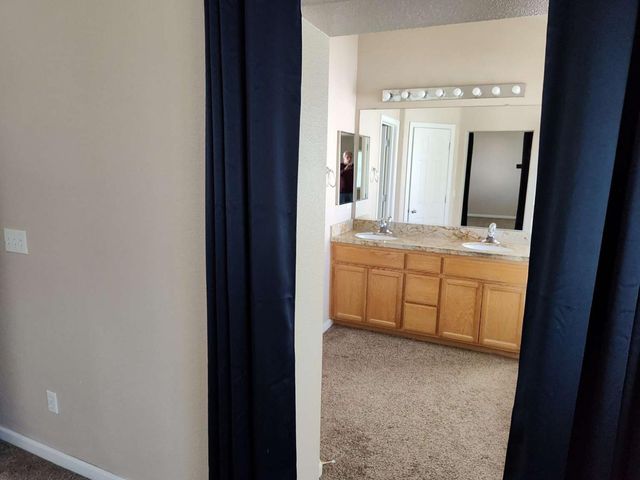 1153 Powell Ct, Tracy, CA 95304