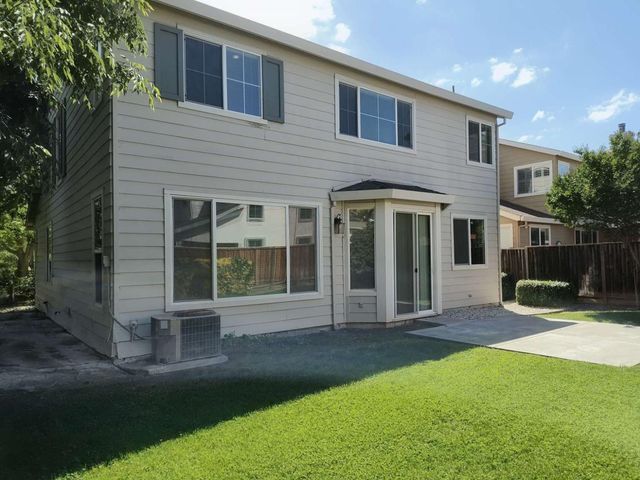 1153 Powell Ct, Tracy, CA 95304