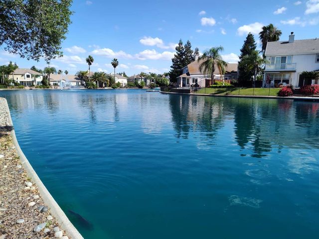 1153 Powell Ct, Tracy, CA 95304