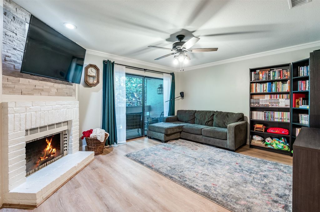 5840 Spring Valley Road 802, Dallas, TX 75254