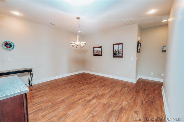 3707 Riverwalk Court, Jeffersonville, IN 47130