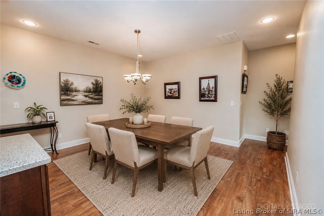 3707 Riverwalk Court, Jeffersonville, IN 47130