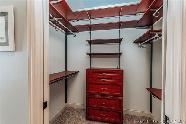 3707 Riverwalk Court, Jeffersonville, IN 47130