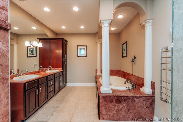 3707 Riverwalk Court, Jeffersonville, IN 47130
