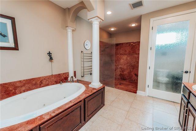 3707 Riverwalk Court, Jeffersonville, IN 47130