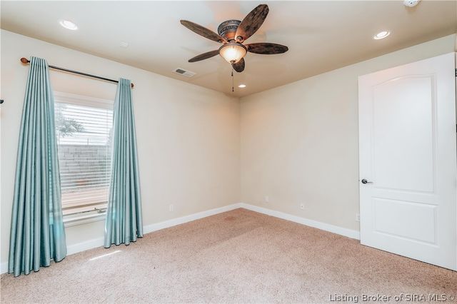 3707 Riverwalk Court, Jeffersonville, IN 47130