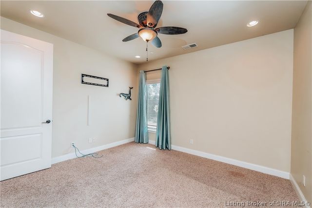 3707 Riverwalk Court, Jeffersonville, IN 47130