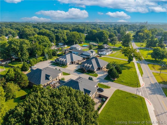 3707 Riverwalk Court, Jeffersonville, IN 47130