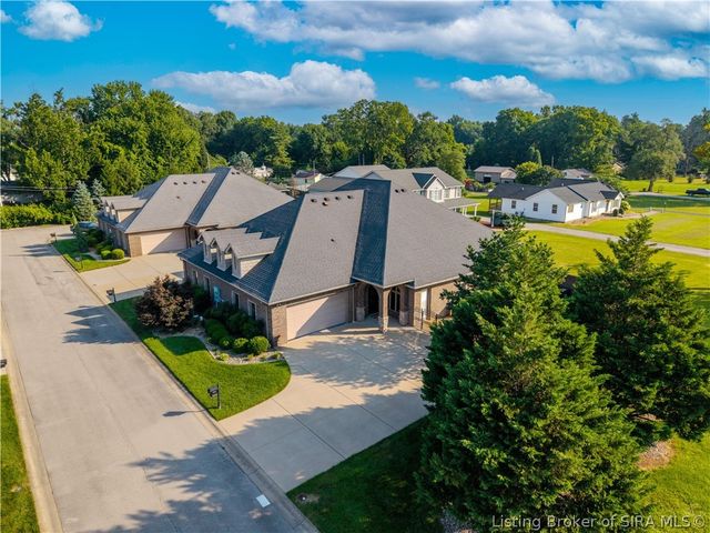 3707 Riverwalk Court, Jeffersonville, IN 47130