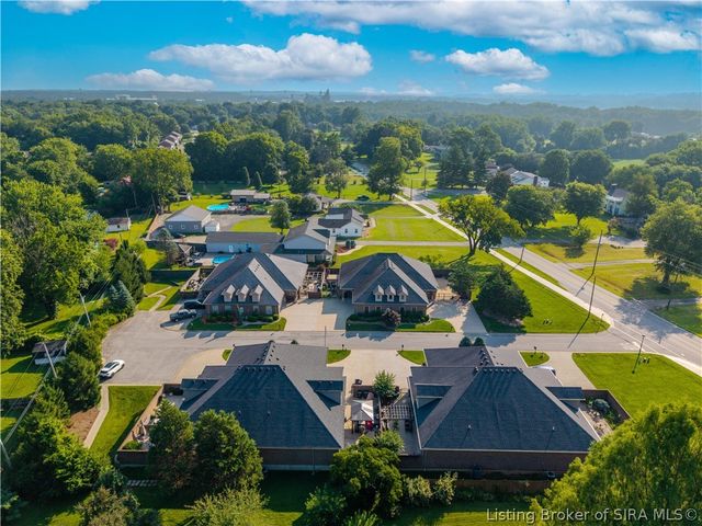 3707 Riverwalk Court, Jeffersonville, IN 47130