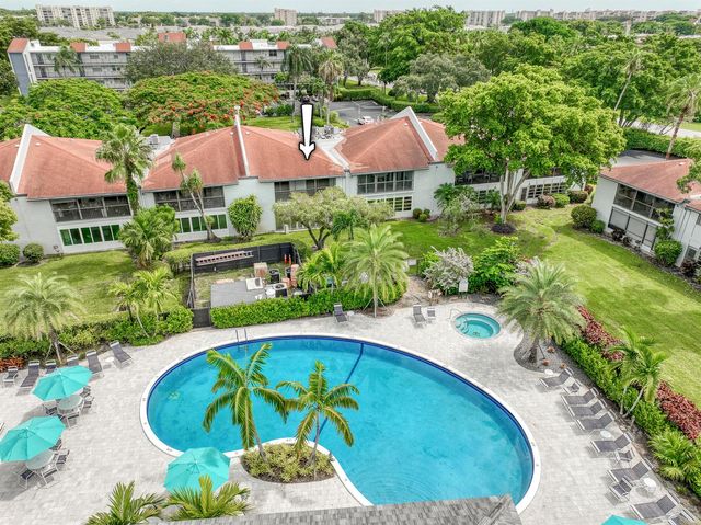 14823 Cumberland Drive 204 M, Delray Beach, FL 33446