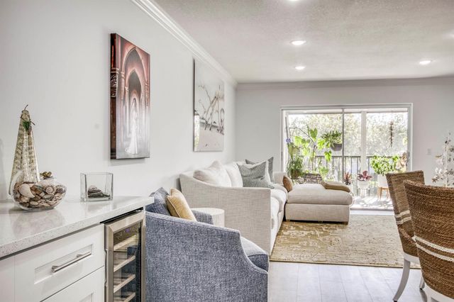 14823 Cumberland Drive 204 M, Delray Beach, FL 33446