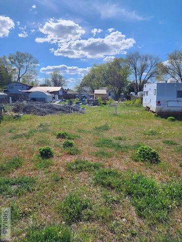 6864 N Orlinda Lane, Idaho Falls, ID 83401