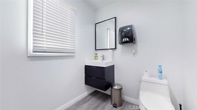 6851 Foothill Boulevard, Tujunga, CA 91042
