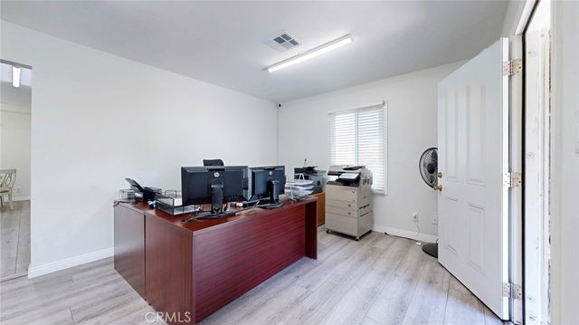 6851 Foothill Boulevard, Tujunga, CA 91042