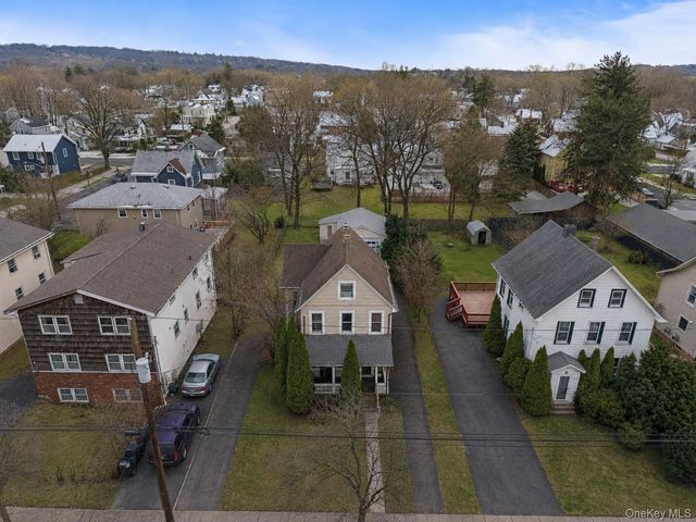 19 W Maple Avenue, Suffern, NY 10901