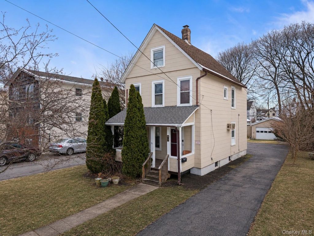 19 W Maple Avenue, Suffern, NY 10901