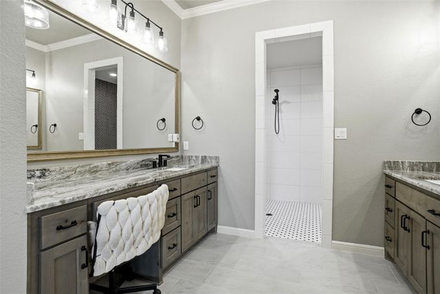 12005 Bella Vino Drive, Fort Worth, TX 76126