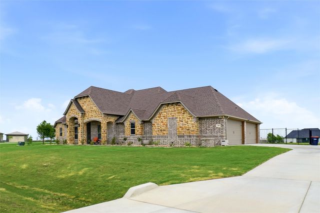 12005 Bella Vino Drive, Fort Worth, TX 76126
