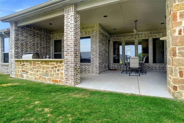 12005 Bella Vino Drive, Fort Worth, TX 76126