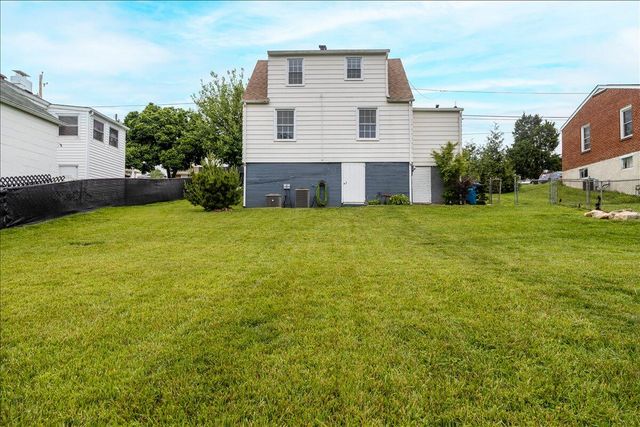 5038 Morwanda ST, Roanoke, VA 24017