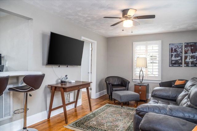 5038 Morwanda ST, Roanoke, VA 24017